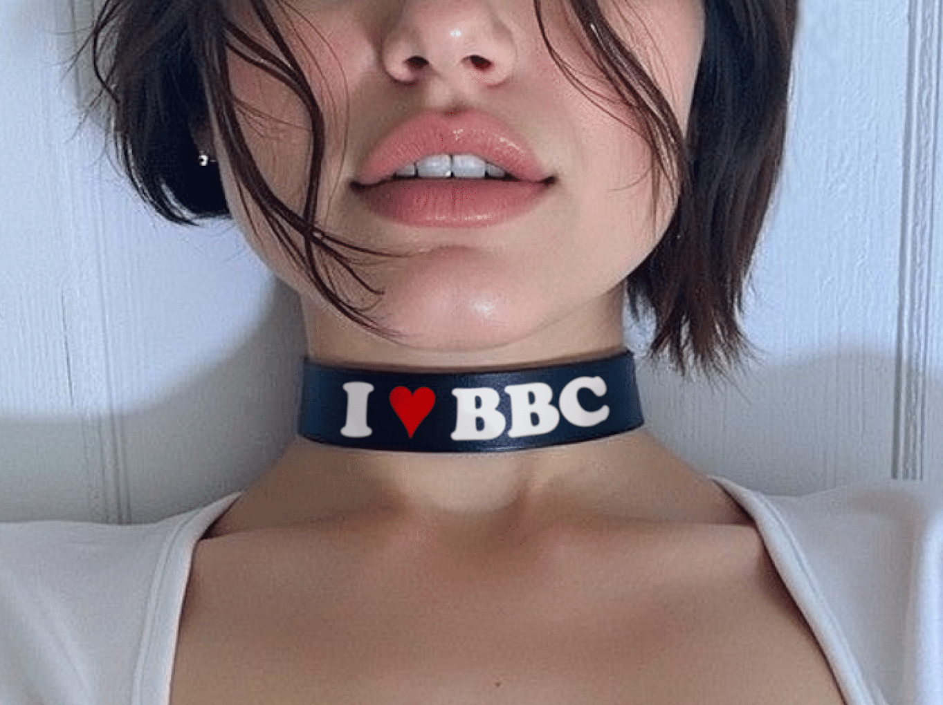 I Heart BBC Collar Model Full